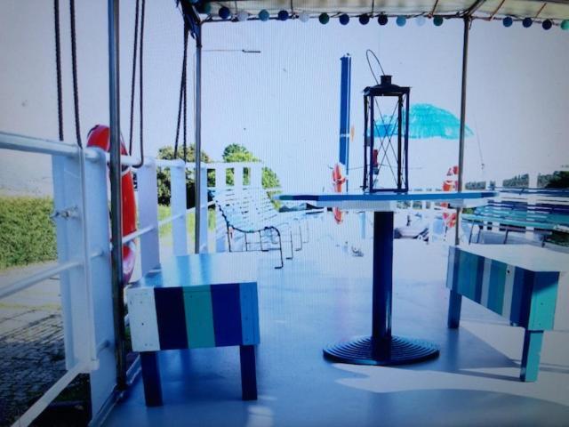 Schiff Ahoy, Hotelschiff, Hausboot, Boot, Passagierschiff Stoccarda Esterno foto